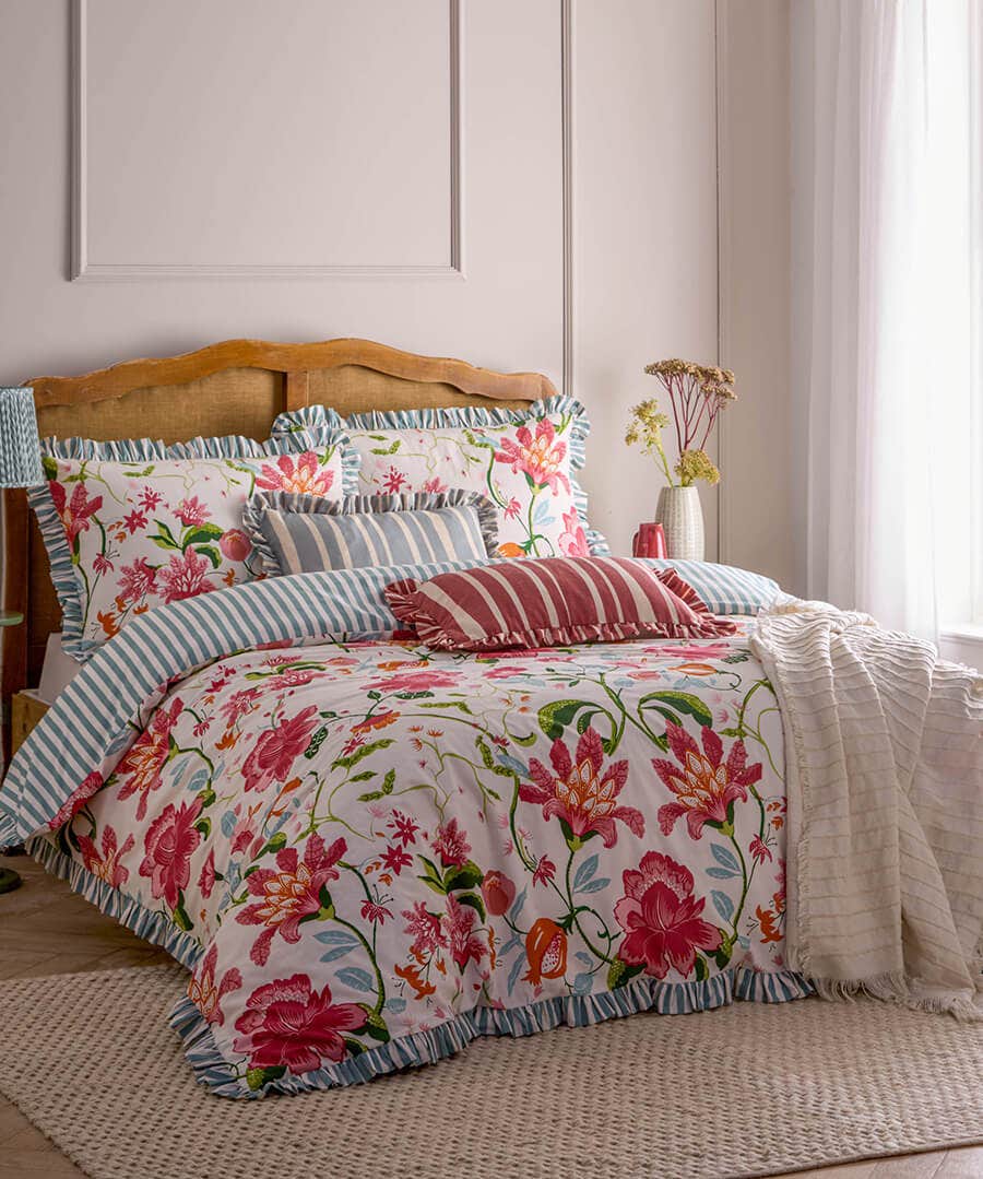 Claudia Floral Ruffle Printed Duvet Cover Set