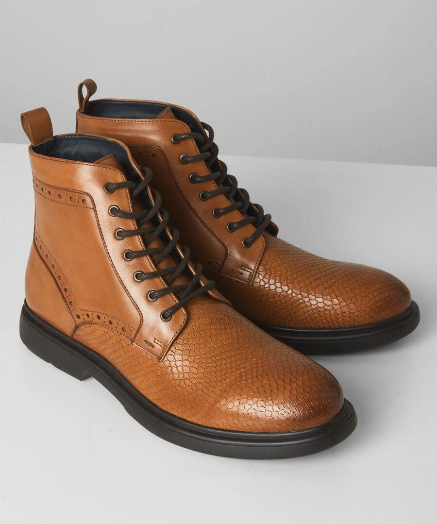 Wonderous Place Leather Boots