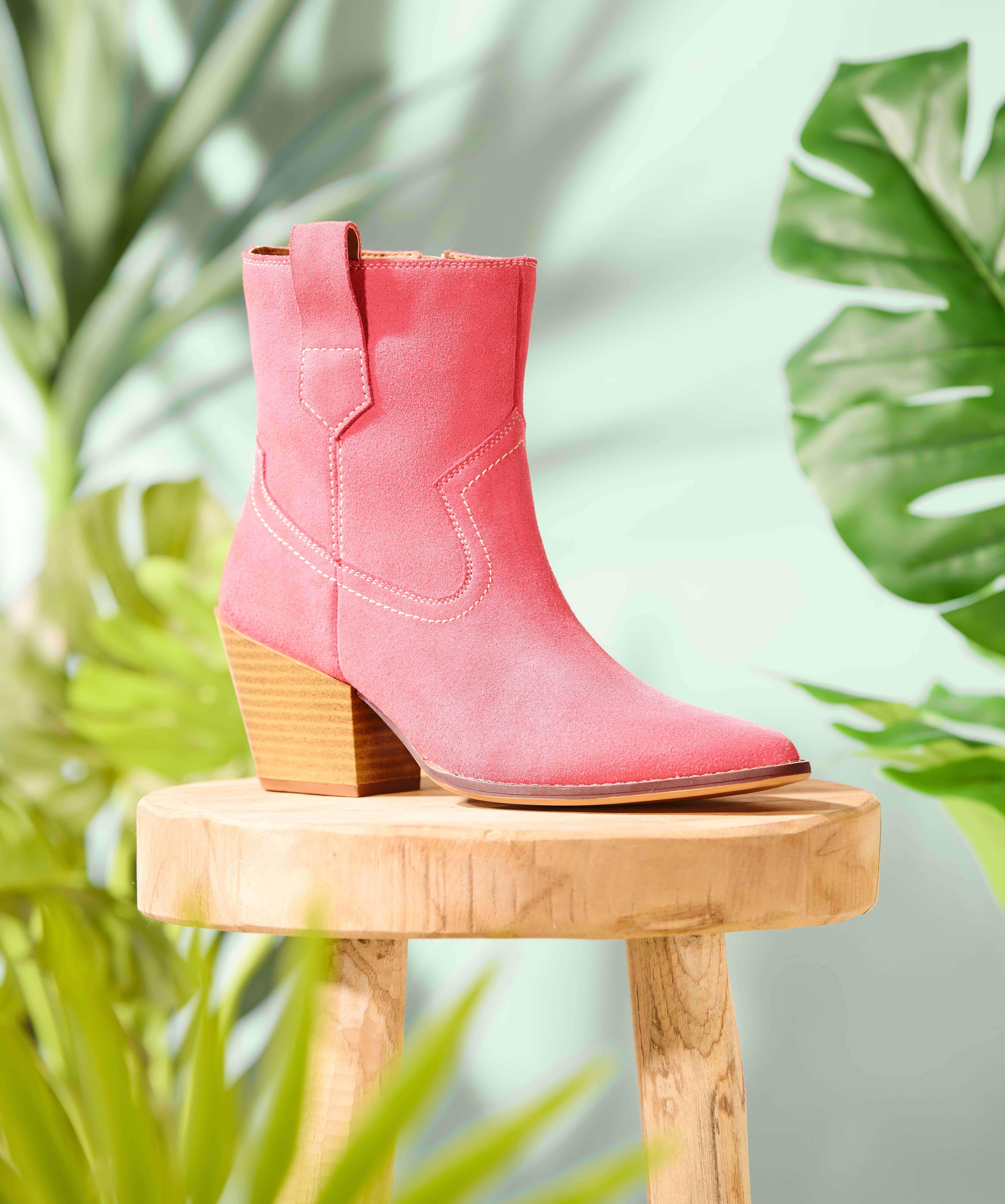 Oasis Suede Western Boots