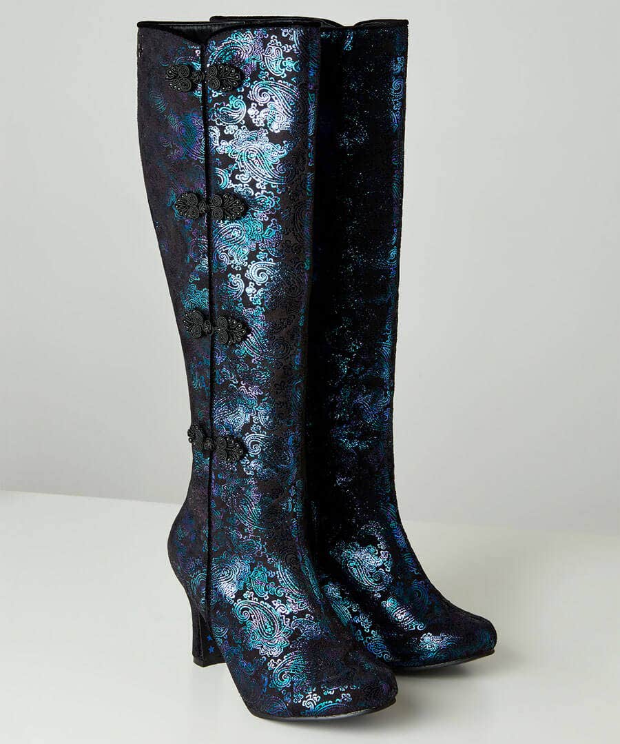 large mens boots
