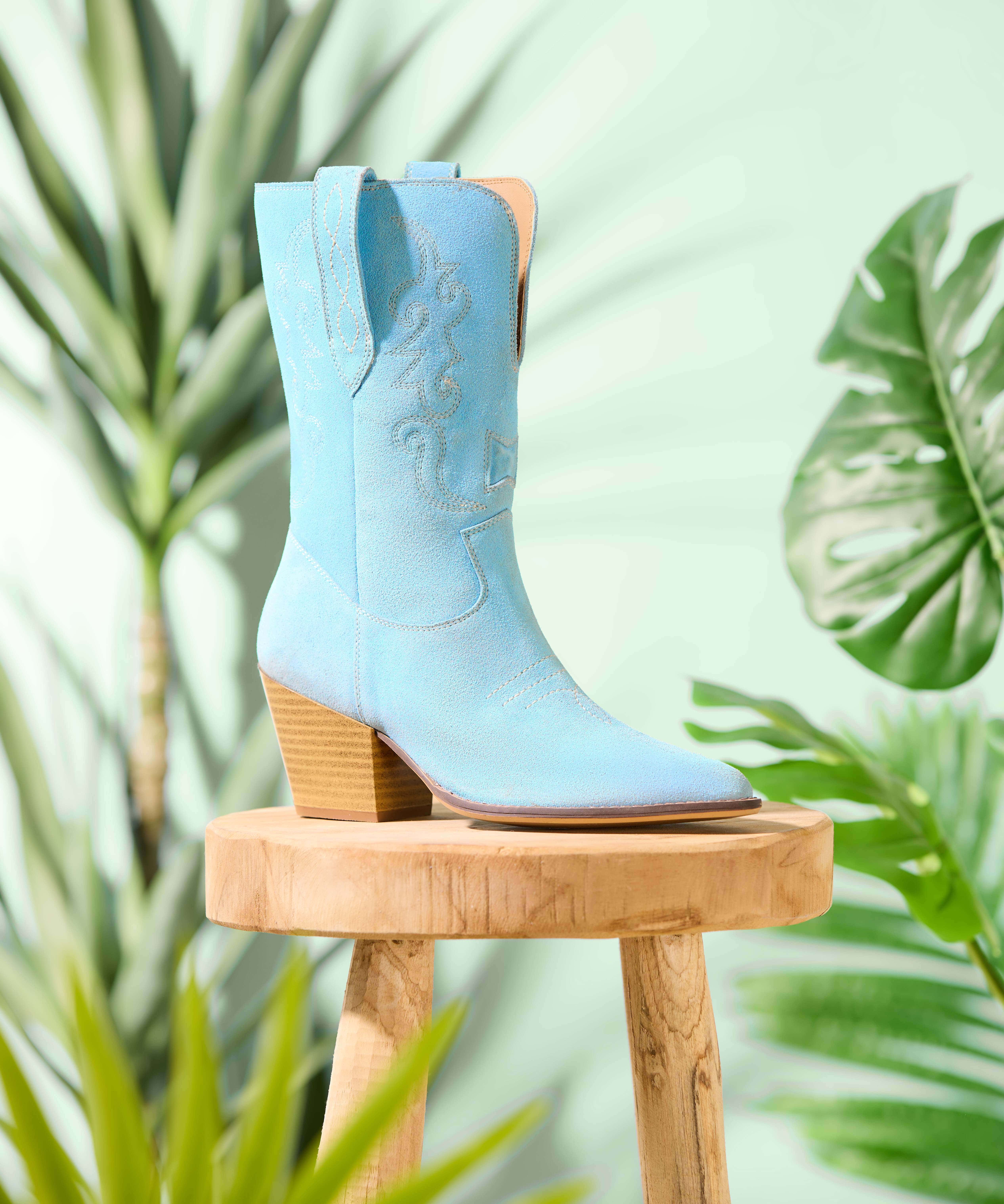 Austin Suede Western Boots