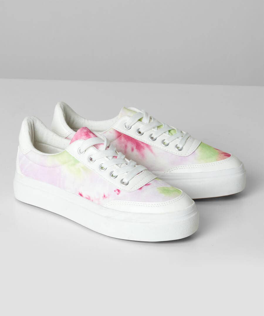 Lazy Days Platform Pumps