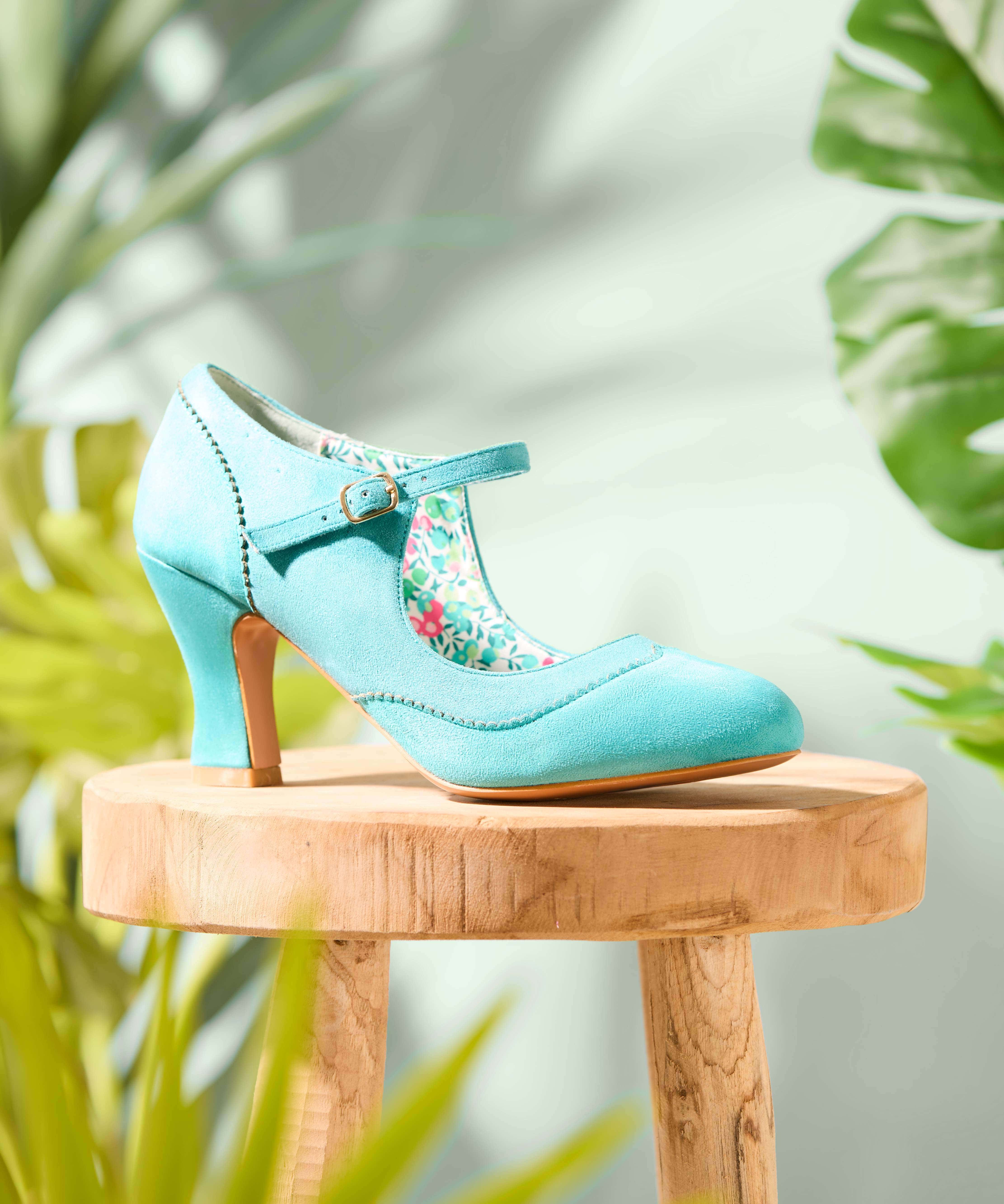 A Touch Of Nostalgia Shoes