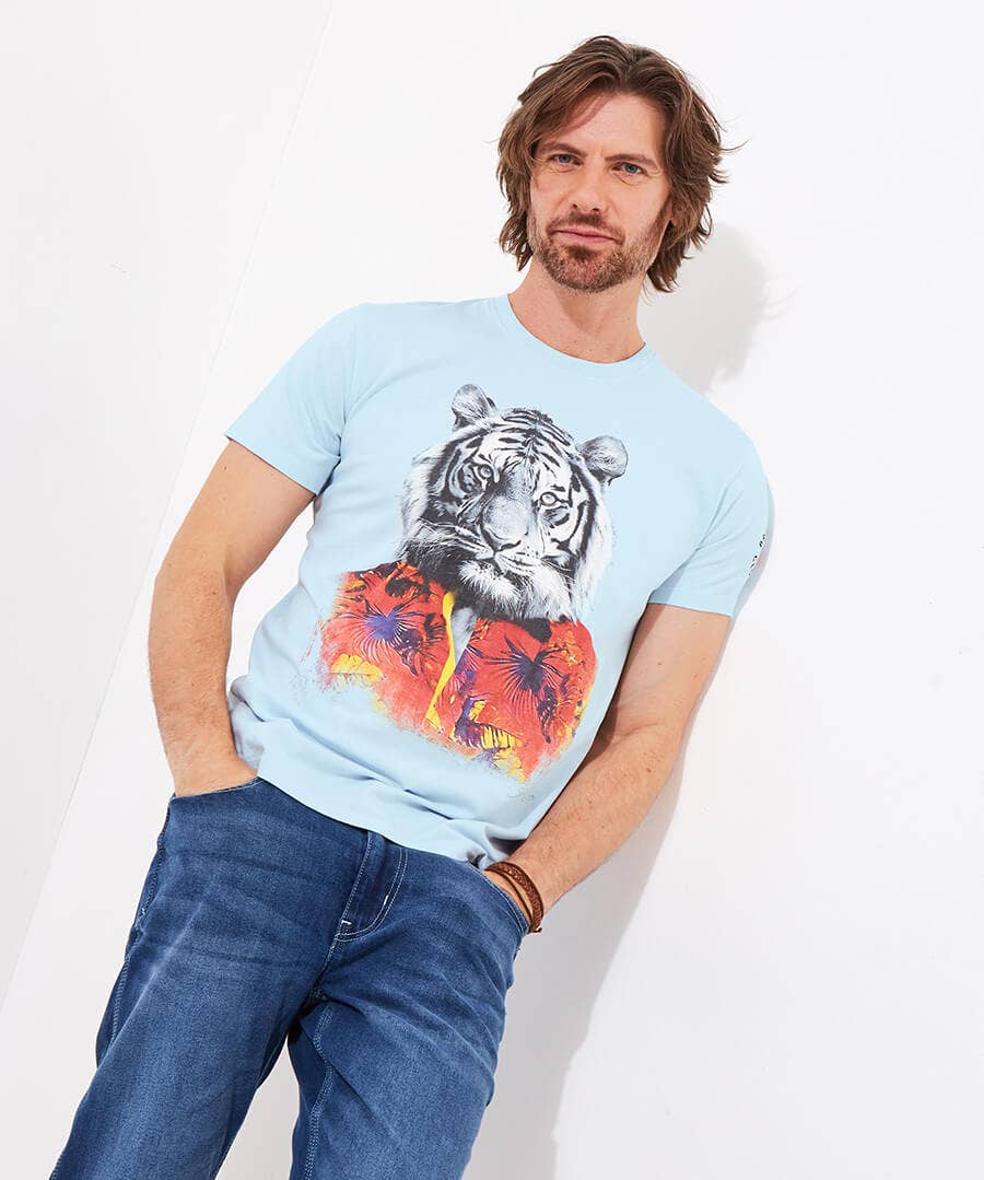 Wild Vacation Tee