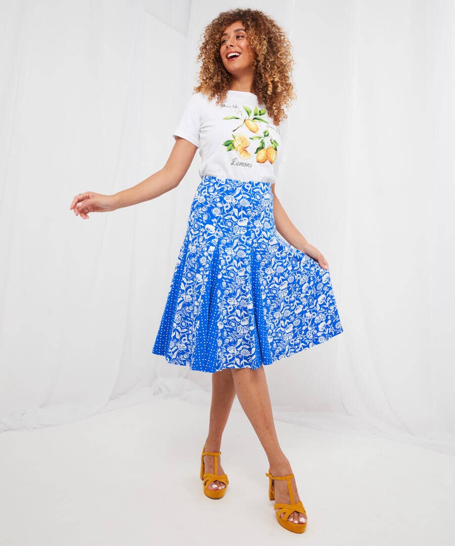 Make a Custom Godet Skirt  Threads