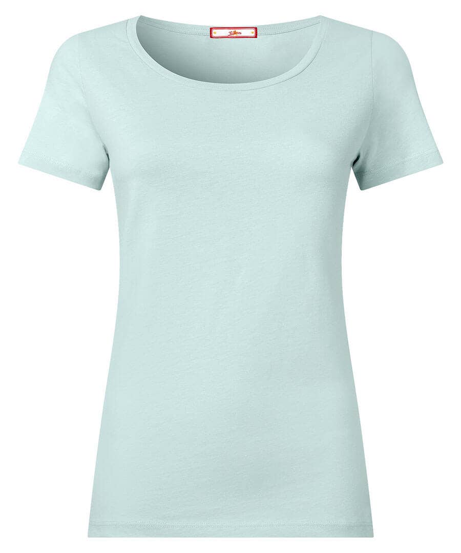Basic T-Shirt
