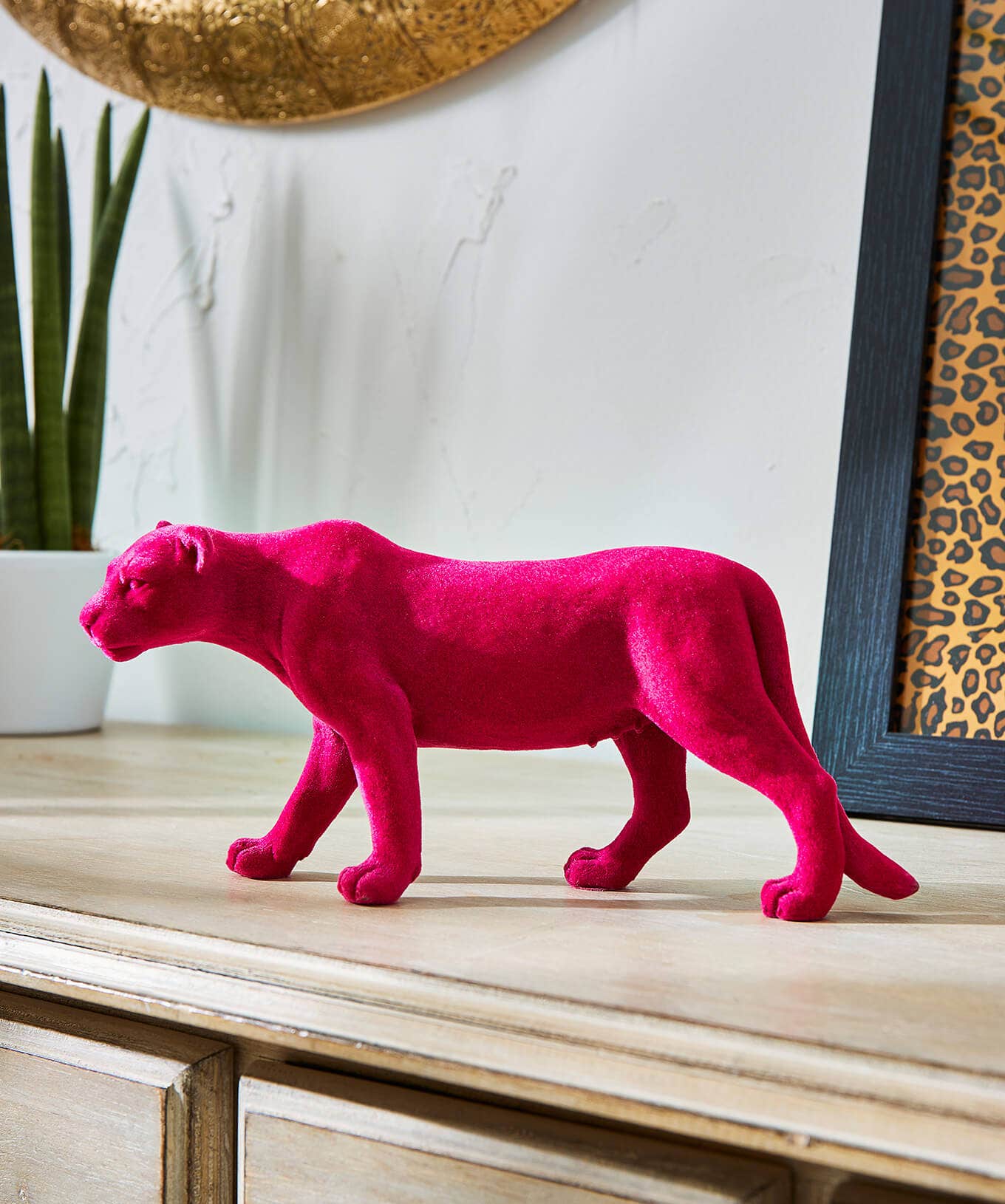 Fabulous Flocked Cheetah Deco