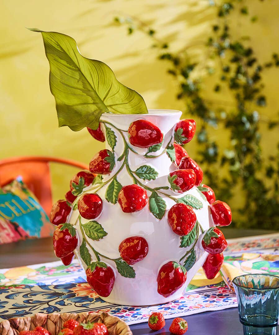 Sumptuous Strawberry Vine Vase