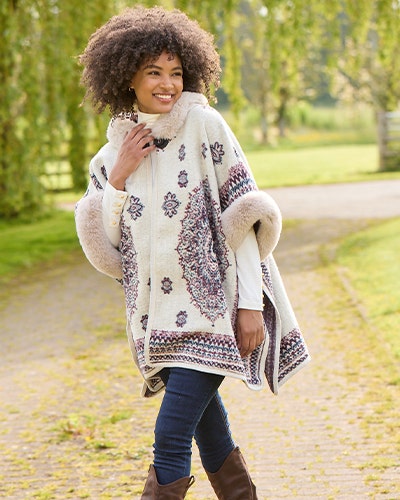 Skinny Jeans with Loose Winter Coat