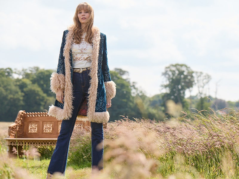 Dress up jeans with boho girl embroidered coat