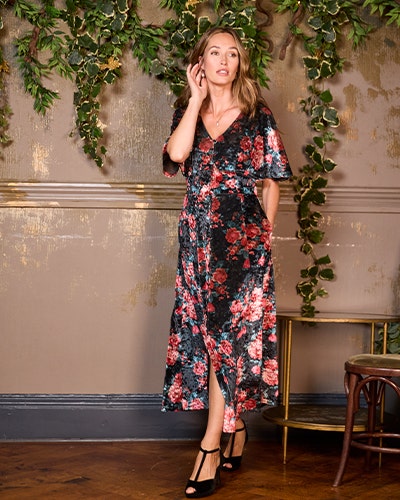 Evening dress to wear to a wedding