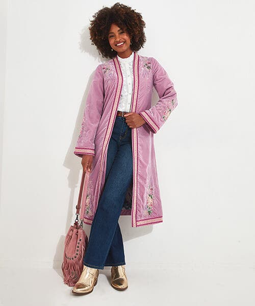 LUNA EMBROIDERED BOUTIQUE KIMONO