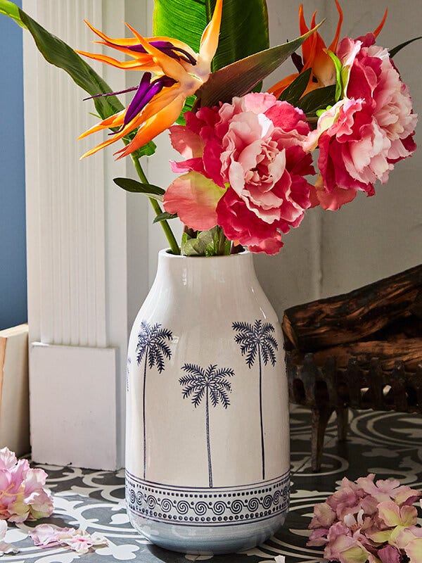 PERFECT PALMS CERAMIC VASE