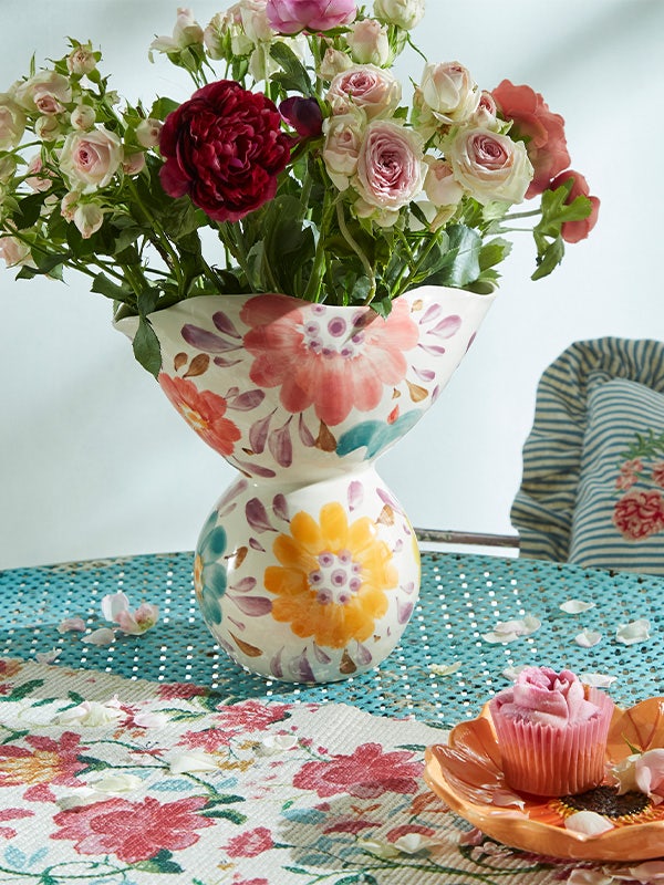 Hankie Painted Flower Vase