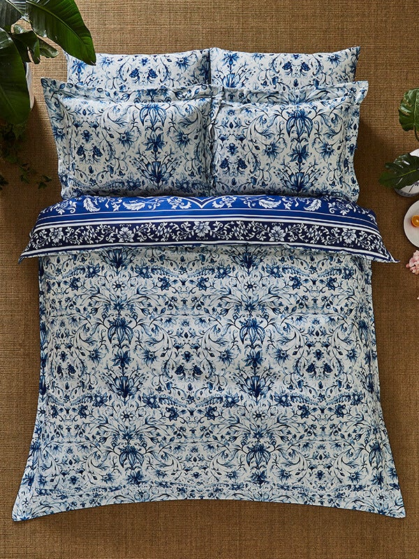 FLORAL VIVID VASE REVERSIBLE DUVET SET