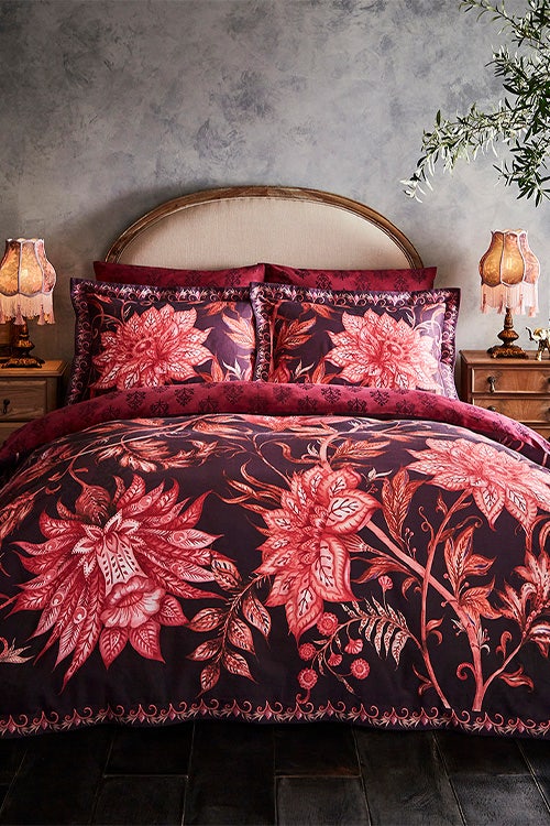 Floral Bedding Styling