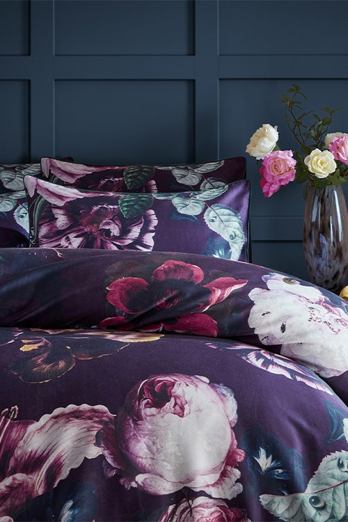 how to put on pillowcases