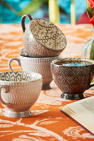 Set of 4 Design Teacups