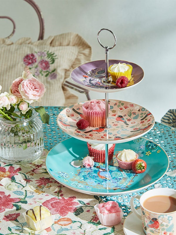 Triple Cake Stand