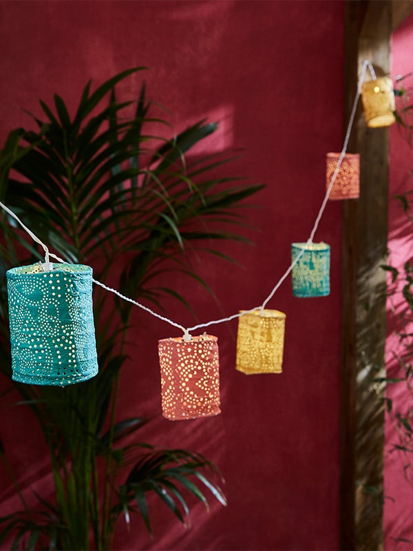 Solar Lantern String Lights