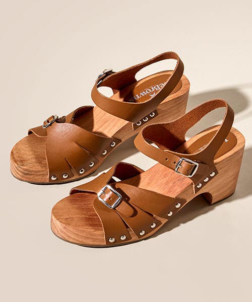 platform leather sandals