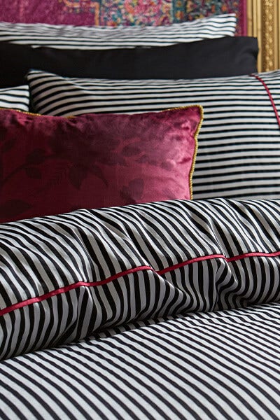 Brilliant Printed Striped Bedding